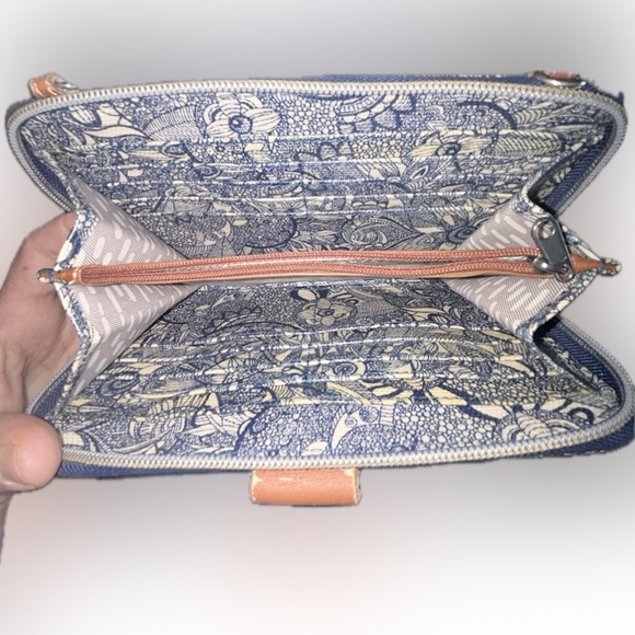 Sak Roots Wallet - Picture 2 of 2